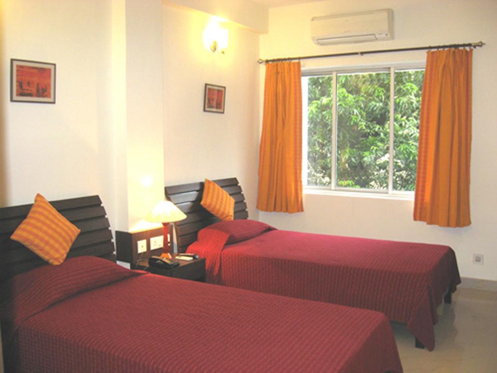 Red Arrow Residency Hotell Calcutta Exteriör bild